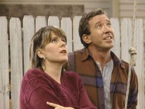 La Parabolica Sobre el Tejado de Zinc de Tim