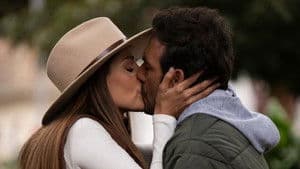 Alejandra le pide matrimonio a Méndez