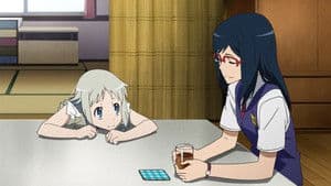 El vestido blanco con la cinta