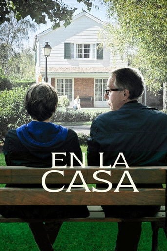 En la casa poster