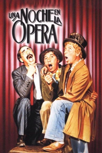 Una noche en la ópera poster