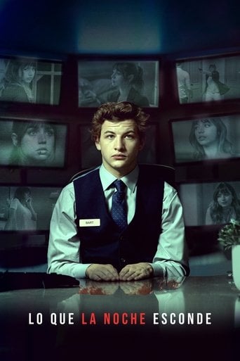Lo que la noche esconde (The night clerk) poster