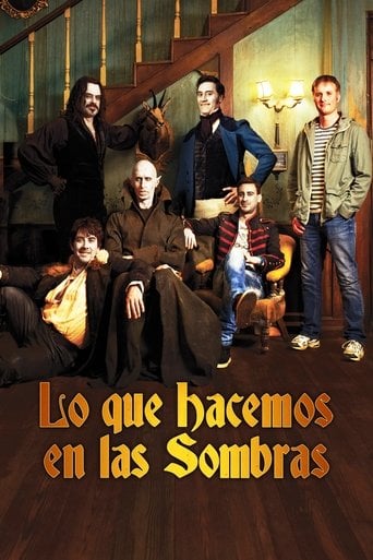 Lo que hacemos en las sombras poster