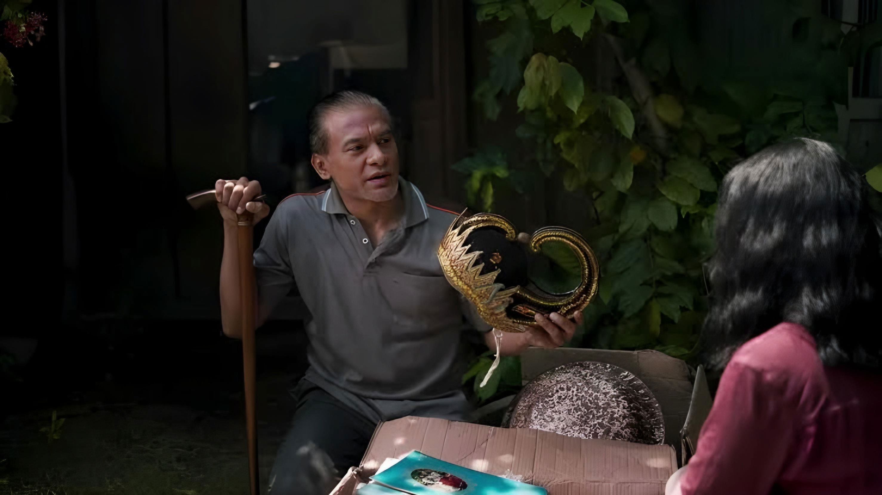 Yang Patah Tumbuh, Yang Hilang Berganti