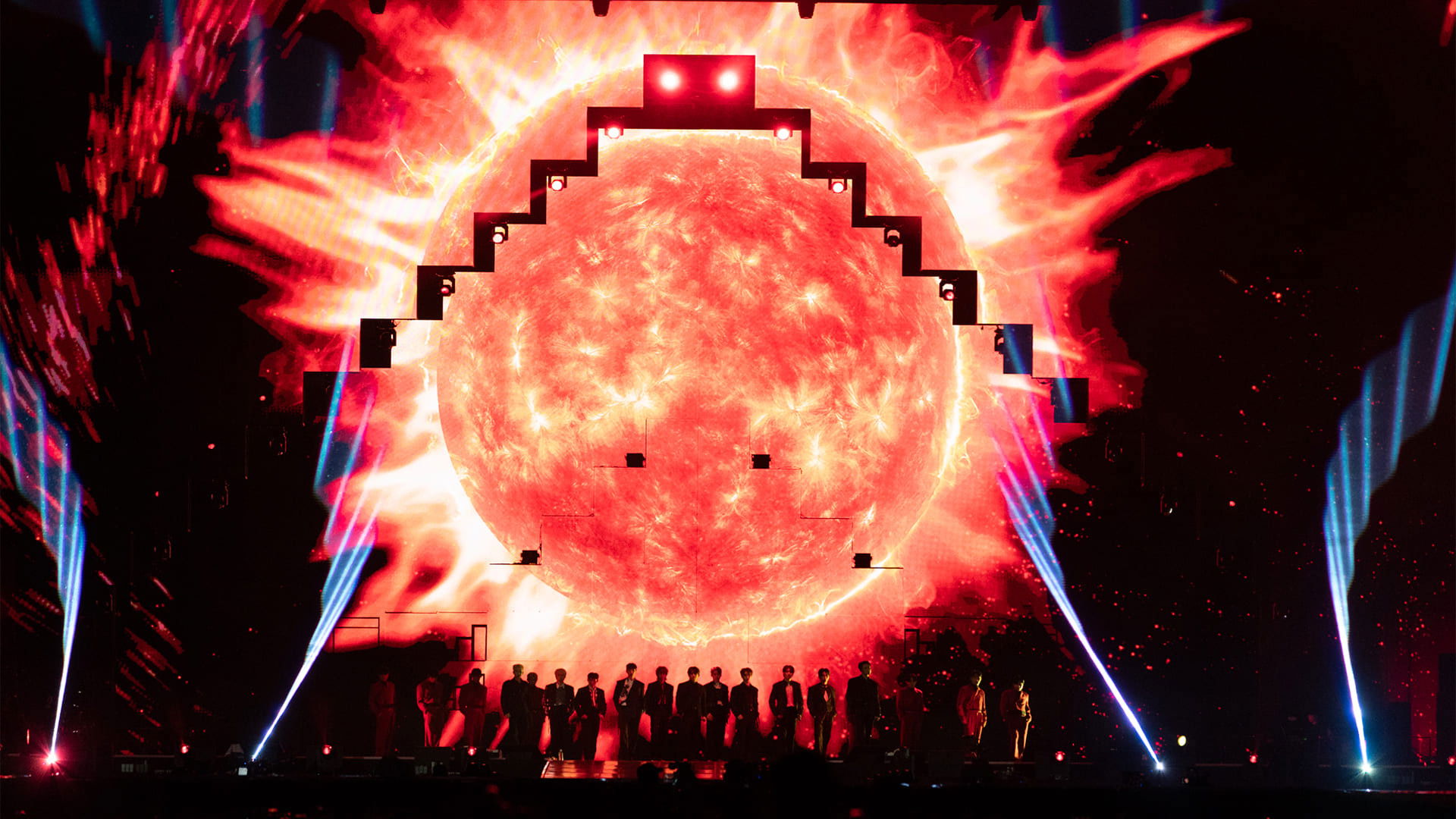 SEVENTEEN [RIGHT HERE] WORLD TOUR IN CINEMAS