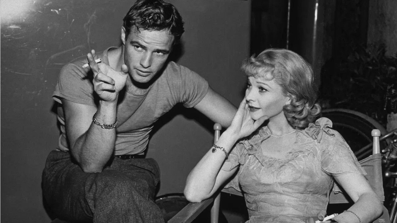 Flashing Images of Vivien Leigh and Marlon Brando