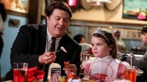 Un salchichón, un chubasquero de bolsillo y Tony Danza