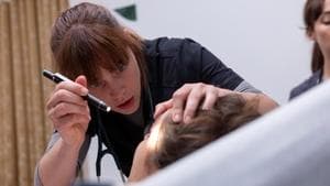 Hora tres: 9:00 AM - 10:00 AM